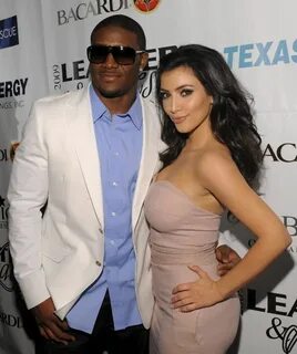 Reggie Bush, Kim Kardashian split; Sandra Bullock, Jesse James talk to atto...