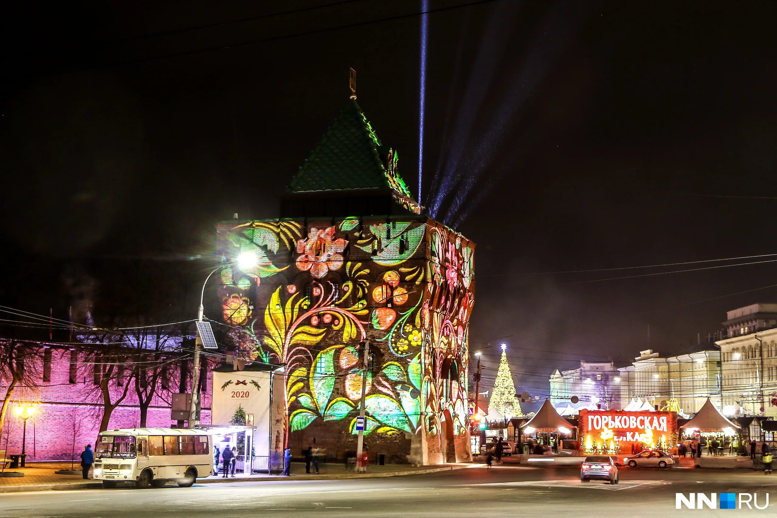 куда сходить в нижнем новгороде в феврале. рассвет в нижнем новгороде набережная федоровского. новогодняя площадка нижний. нижегородская ярмарка новогодняя. чкаловская лестница нижний новгород 2022 год.