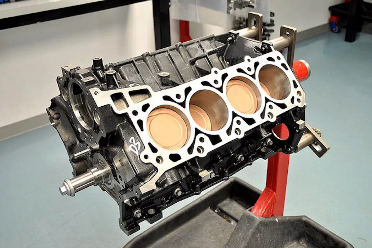 Raptor 6.2 мотор. V8 (l94e). Капремонт двигателя. Ресурс двигателя автомобиля.