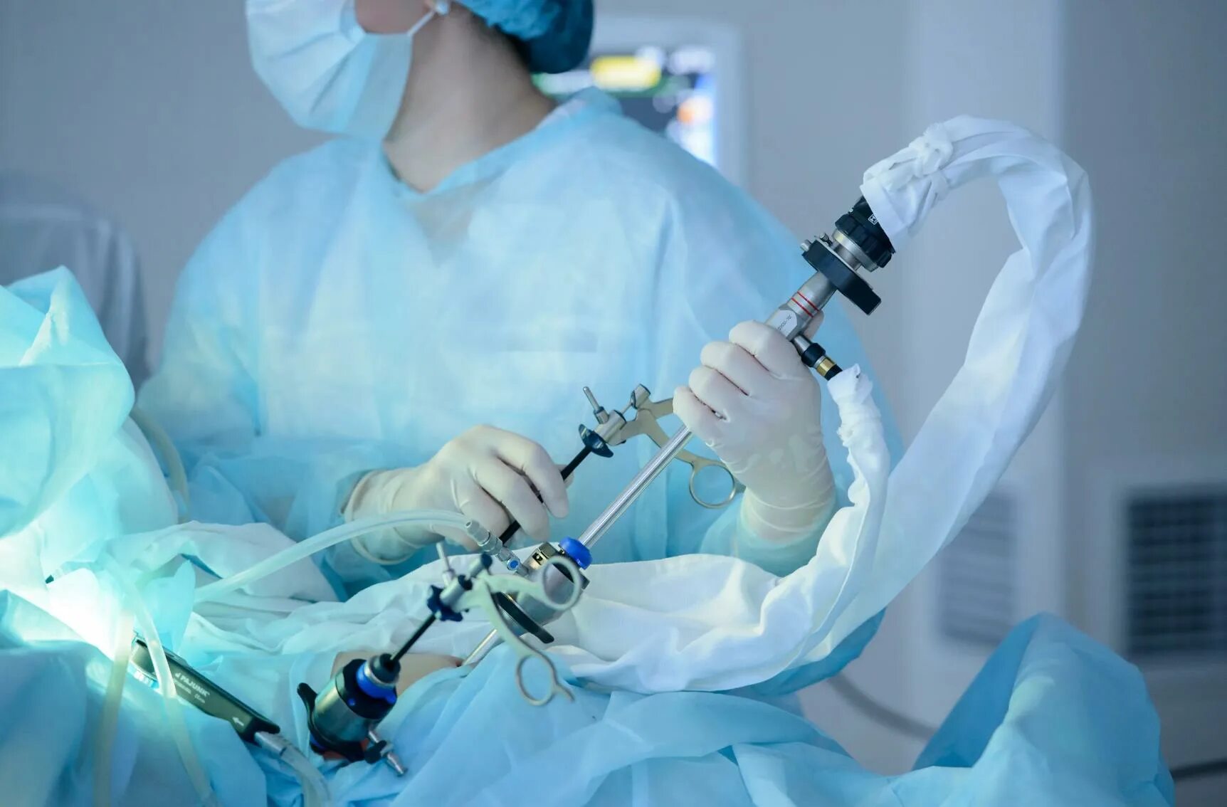 Медицина гинекология. Лечение в акушерстве. Лапароскопическая кистэктомия. Гистерорезектоскопия миомы. Лапароскопия в гинекологии.