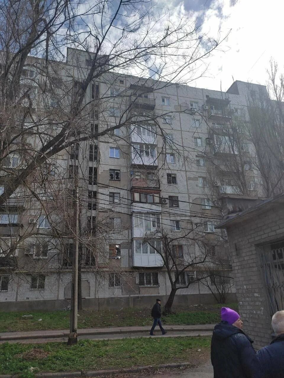 Донецк текстильщик пинтера 8. Дом на пинтера донецк. Донецк текстильщик обстрел. Микрорайон текстильщик донецк. Донецк текстильщик обстрел.