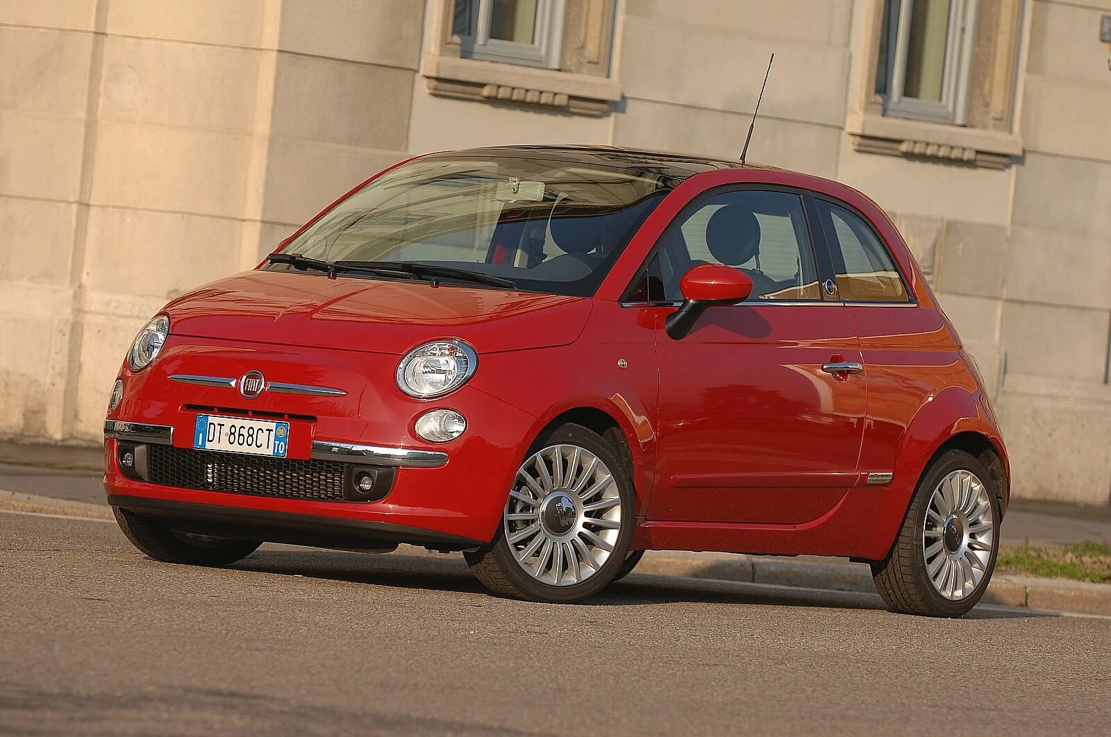 Fiat 500e. Fiat Mini 500. Fiat 500 (2007). Fiat 500e 3+1.