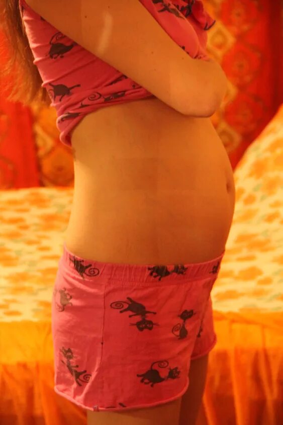 Детские трусики-шортики "singwear no. Живот подростка девочки. Живот девочки маленькой. Подростковый живот. Sw1410" синий 10-14 лет.