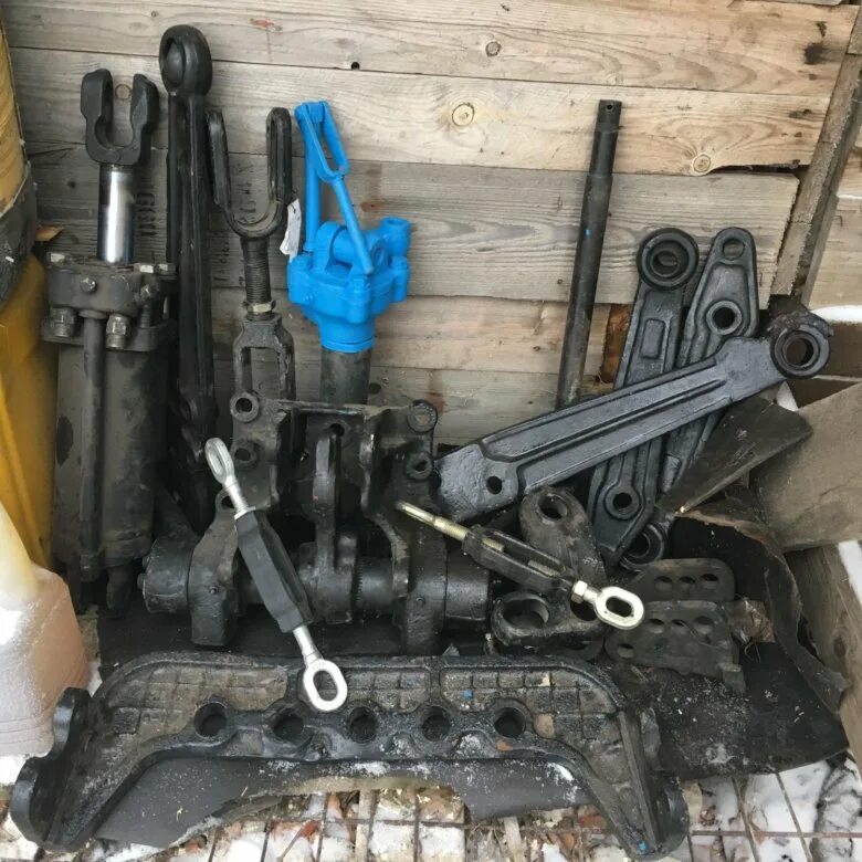 Навеска трактора мтз 82. Задняя навеска мтз 80 бэушная. Навески мтз б у. 921-4605010-г1. 1.