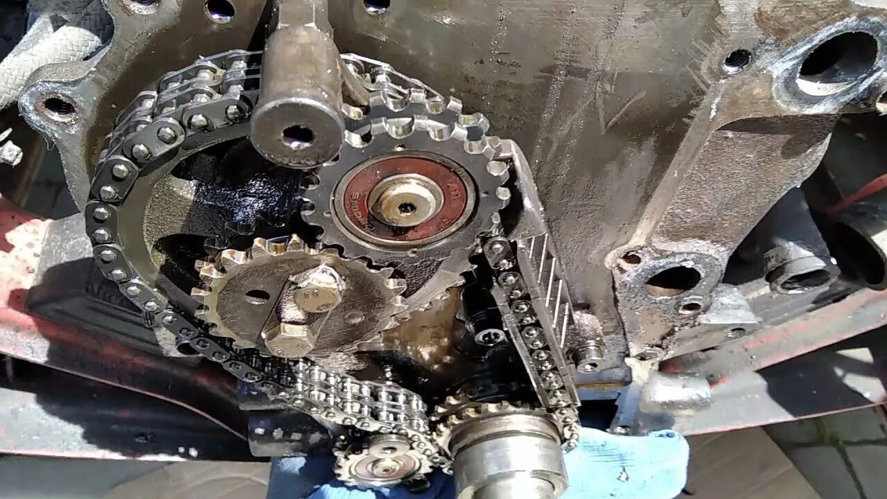 Цепь грм камминз 2. Метки грм 405 евро. Поменять цепь газель. Змз 402 цепь грм. Цепь грм газель 406.