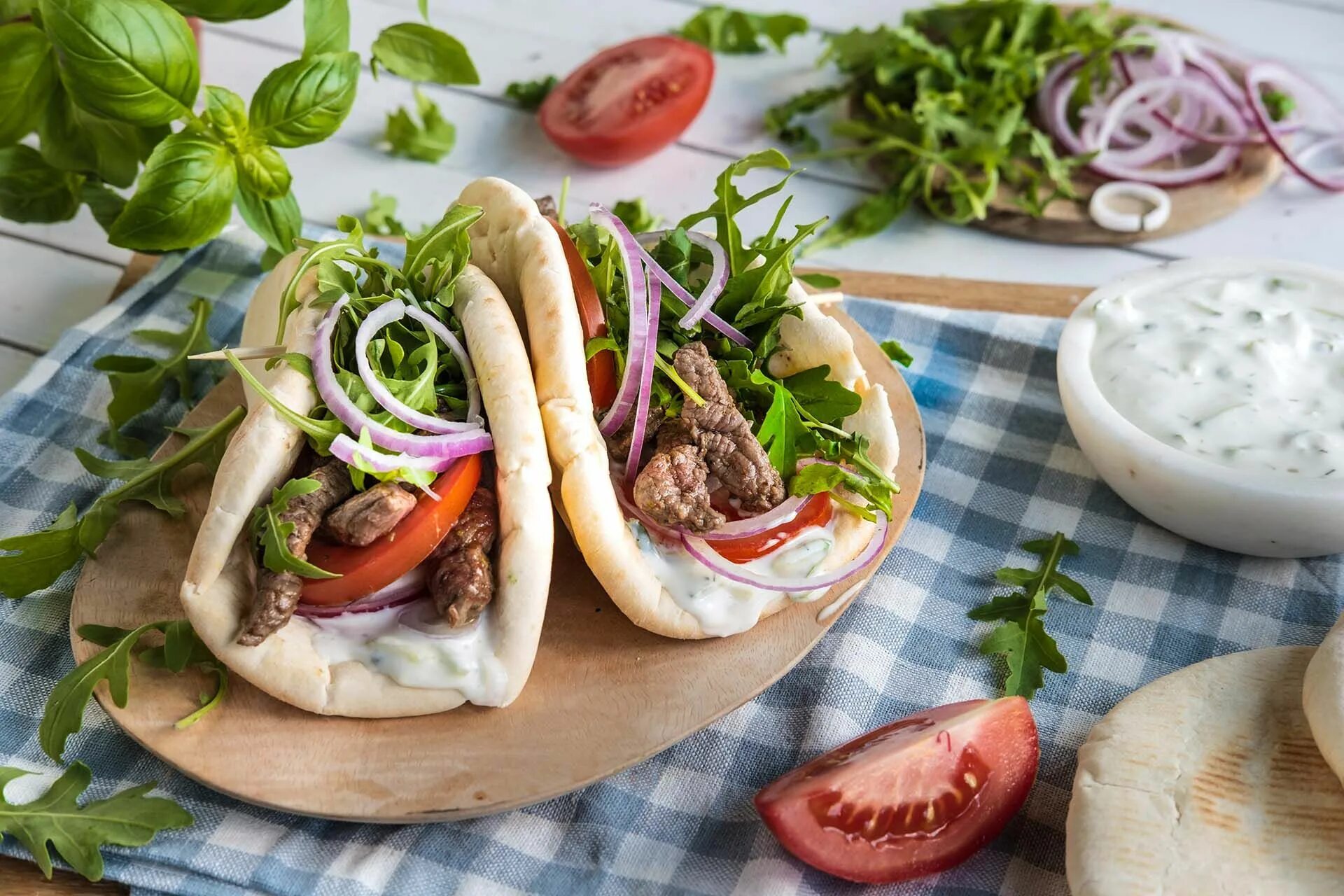 Gyro