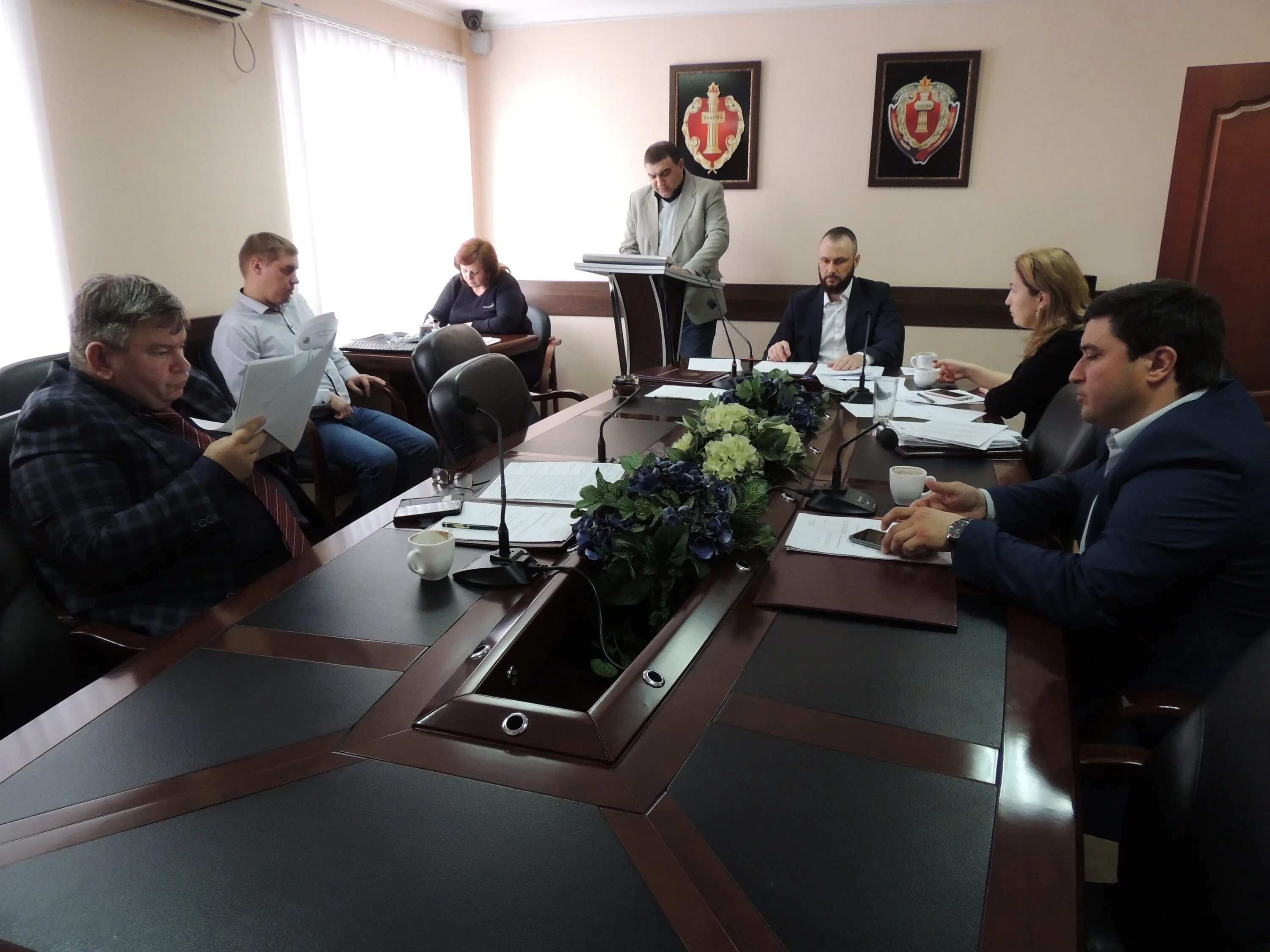 Квалификационную комиссию палаты адвокатов. Комиссия адвокатов. квалификационная комиссия. адвокатская палата республики татарстан фото.