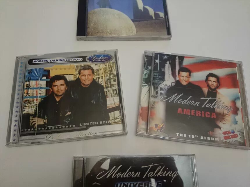 Диск модерн 2. Modern talking платиновый диск. сд modern talking. группа modern talking на кассетах и дисках. модерн токинг сд диск.