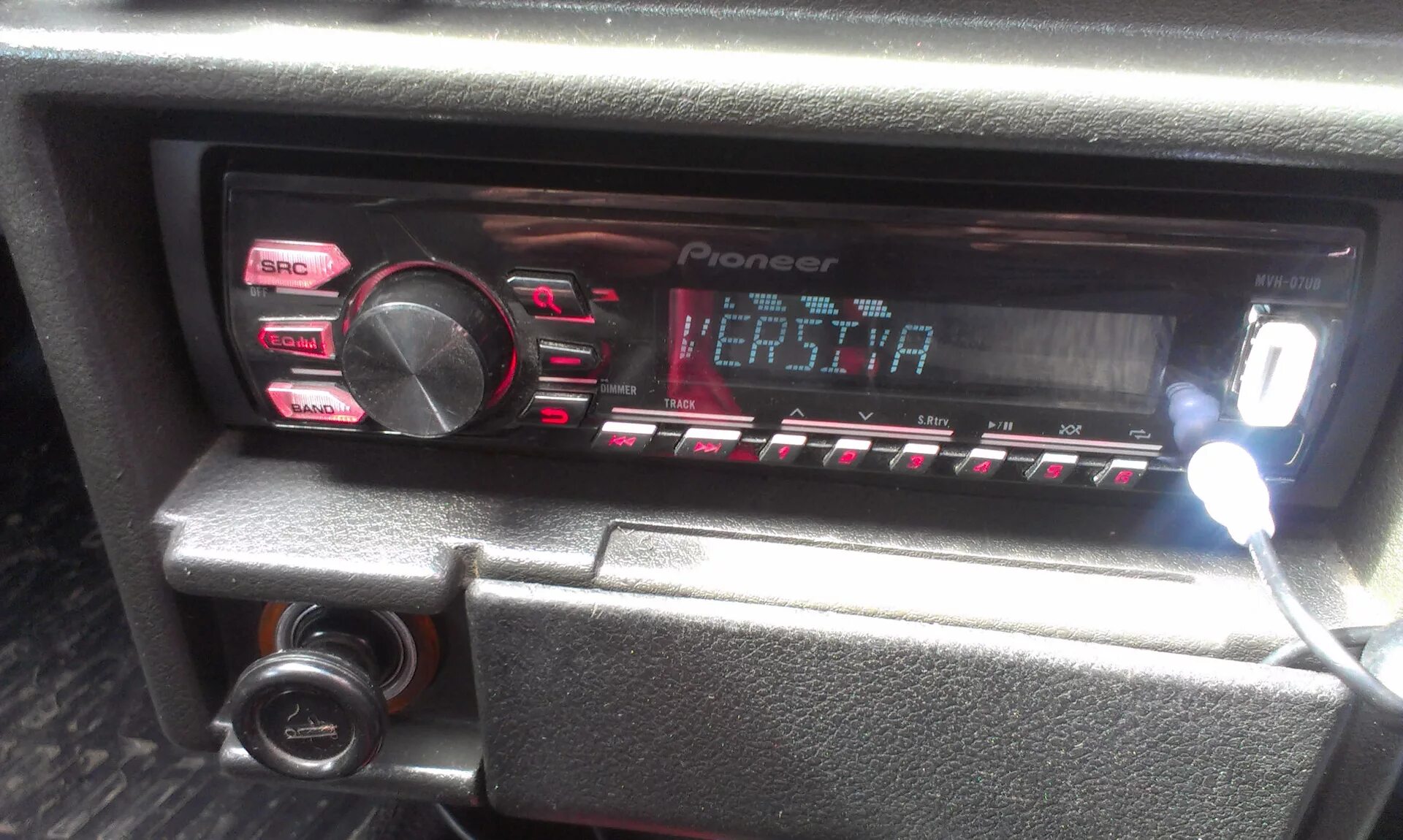 магнитола пионер deh 1200ub. Pioneer mvh 512. Pioneer mvh-160. Deh 1500ubg. пионер 1500 pioneer.