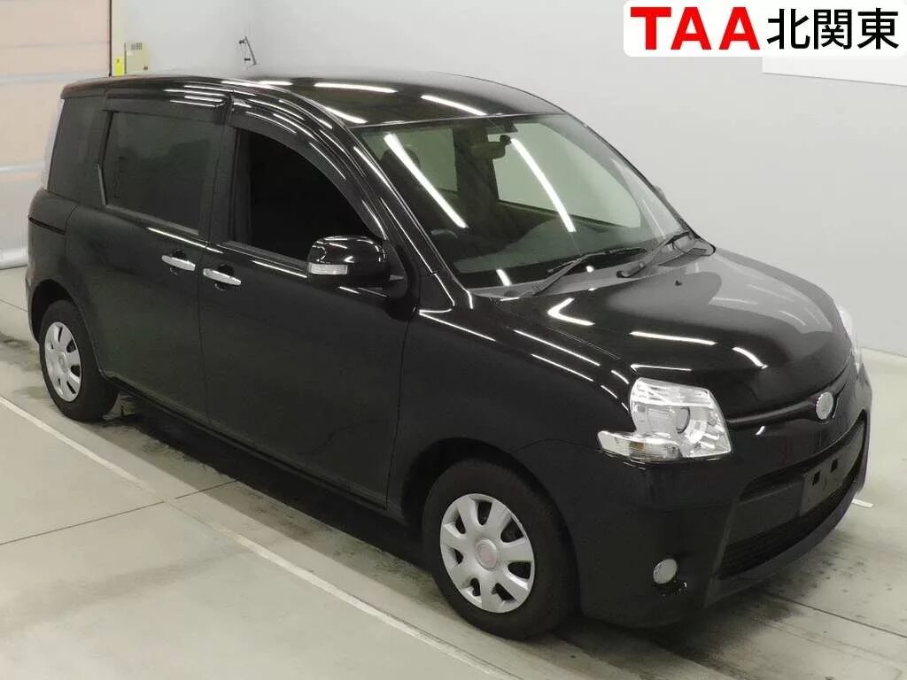 Иркутска тойота сиента. Тойота сиента 1 поколение. toyota sienta 1 поколение рестайлинг. тойота сиента 2010. тойота сиента 2010-2012г..