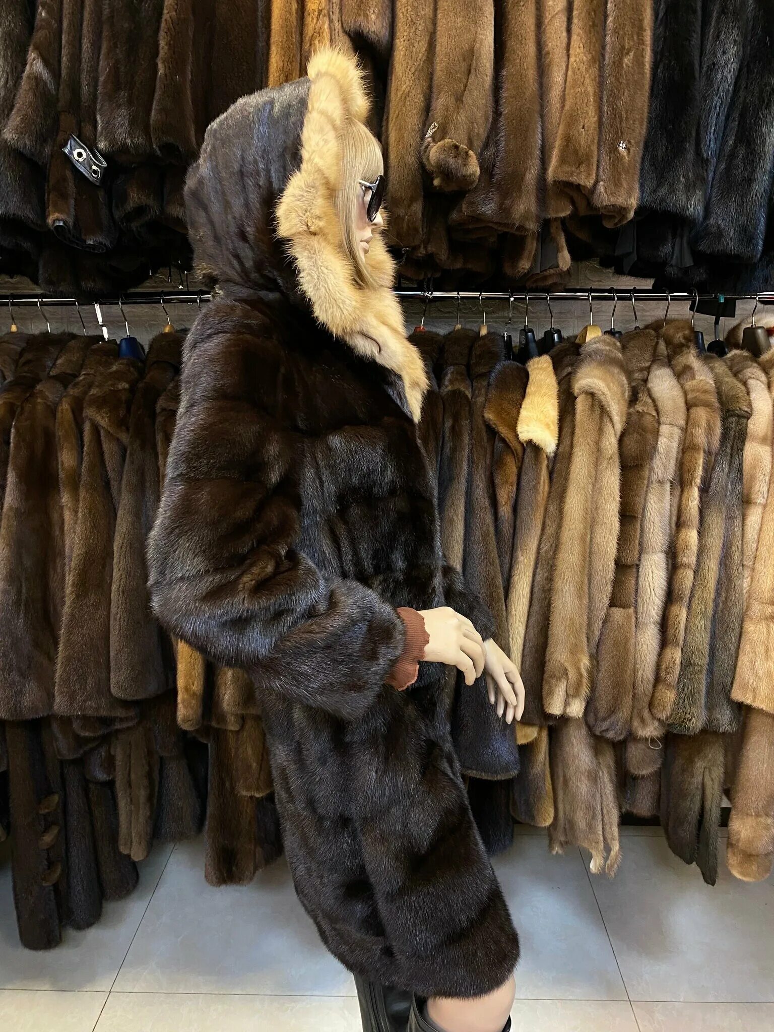норковые шубы 2023. шубы 48 50. норковая шуба 50-52. шубы 48 50. шубы 48 50.