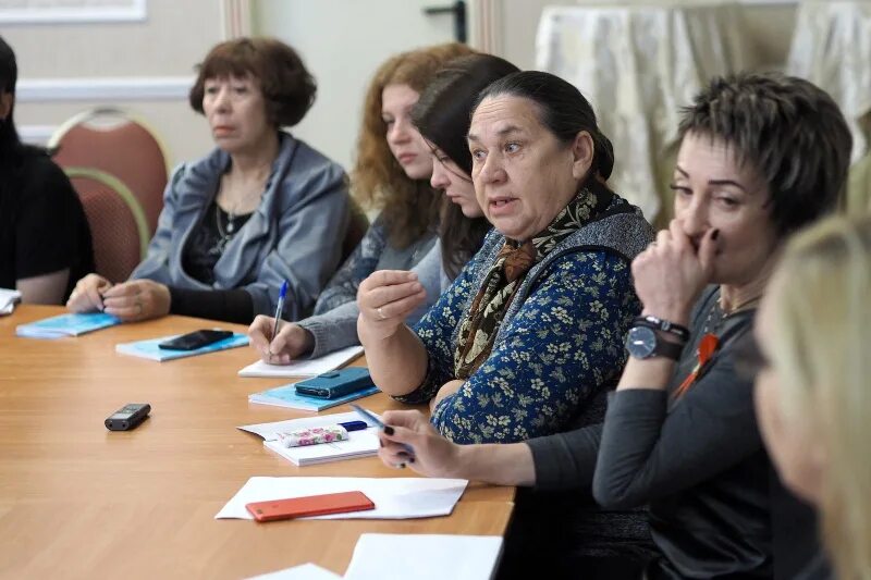 Заработать воронеж. Российские журналисты. Заработать воронеж. Именная стипендия ученику 11 класса. Экопункты воронеж.