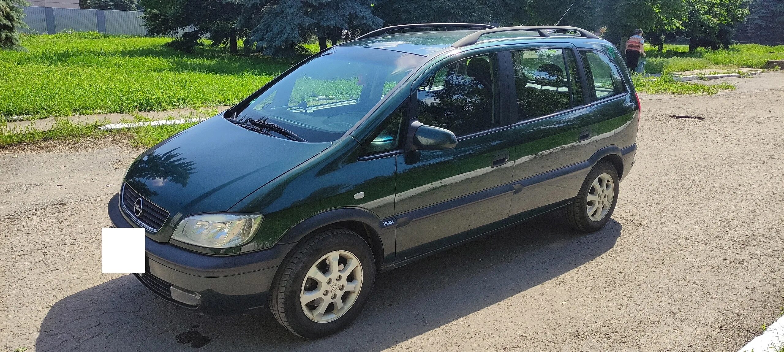 Opel zafira 2000 1. Зафира 2000 серая. Зафира опель 2000г 1. 8. Опель зафира 2000 г.