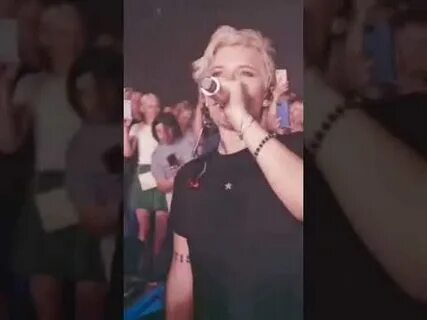 Полное видео песни