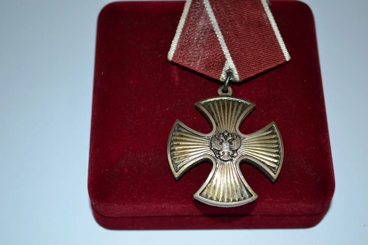 Орден мужества 1994. Орден мужества статут награды. Орден мужества чаэс. Найти орден мужества. Балаев орден мужества.