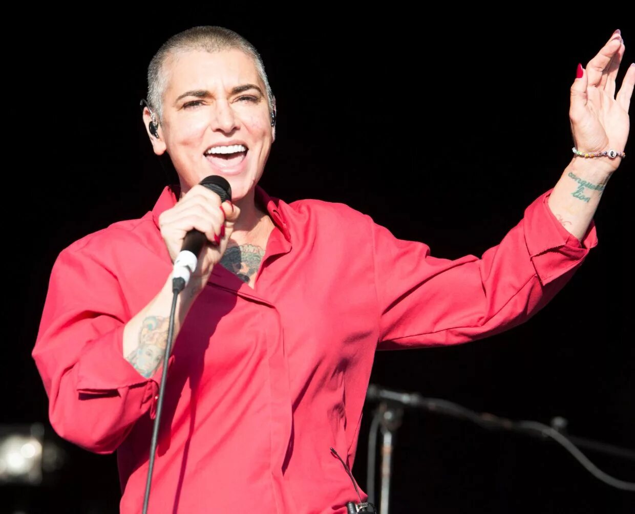 О коннор певица. Sinead o&#039;connor. o connor певица. ирландская певица шинейд о коннор. шинейд о коннор 2025.