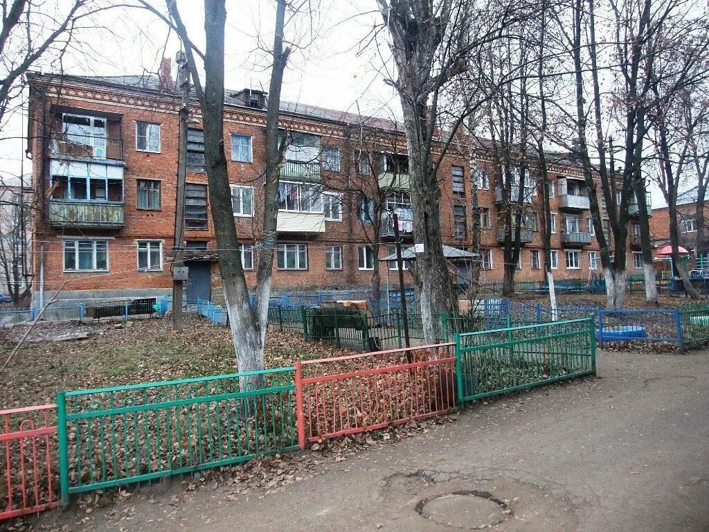 Болохово город. Болохово школа 2. Болохово авито недвижимость. Болохово снять. Соловцова 17 болохово.