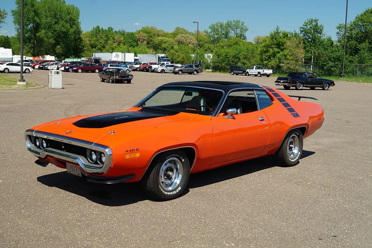 Plymouth roadrunner 1970 tuning. Плимут роад раннер 1970. Plymouth roadrunner 1972. Плимут роад раннер gtx 1970. Plymouth roadrunner gtx 1970.