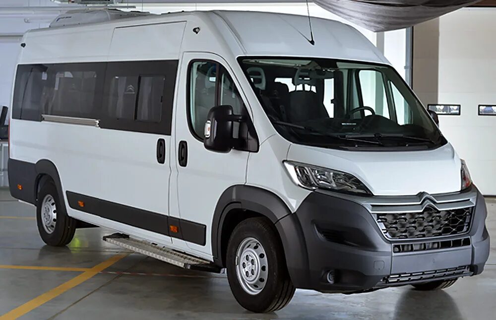 Ситроен джампер л3н3. Citroen jumper 2013 год. Джампер микроавтобус. Ситроен джампер микроавтобус. Ситроен джампер белый микроавтобус.