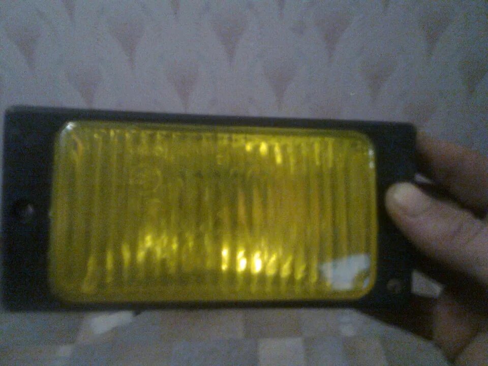 Зачем противотуманки. Желтые птф на ваз 2109. желтые птф ваз 2110. желтые птф ваз automotive. желтые противотуманки cresta 80.