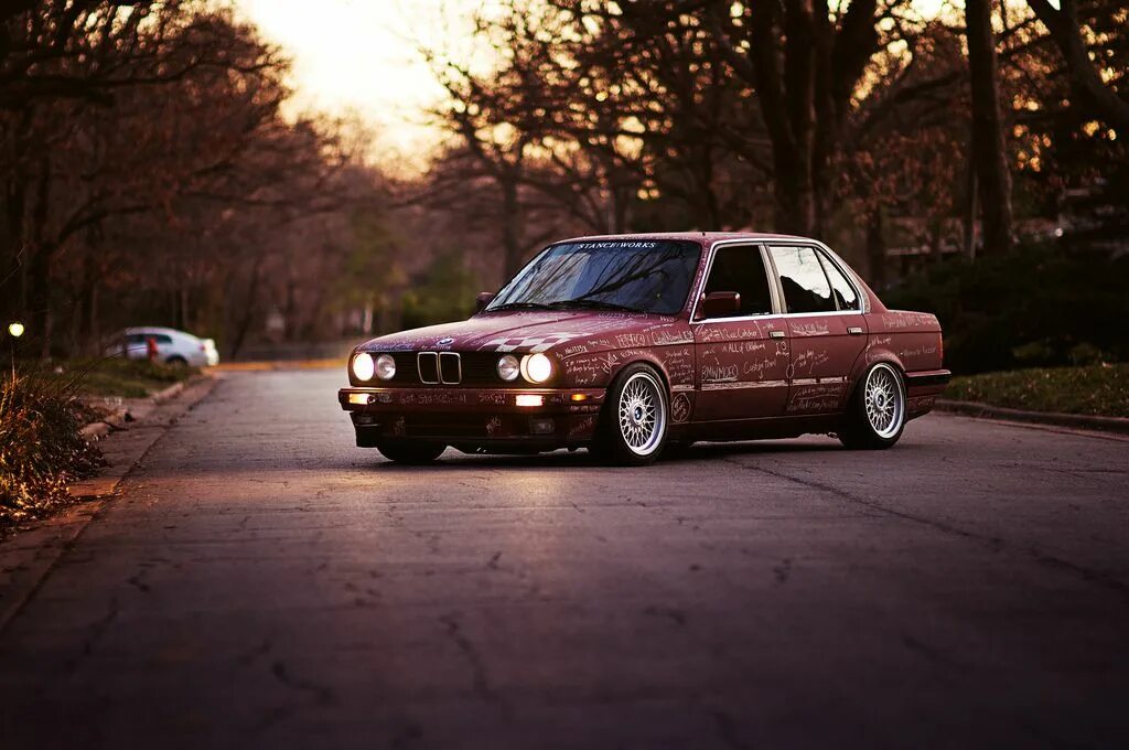 Бмв е30 и девушка. Музыка е 30. Бмв е30. Музыка е 30. Bmw m5 e30.