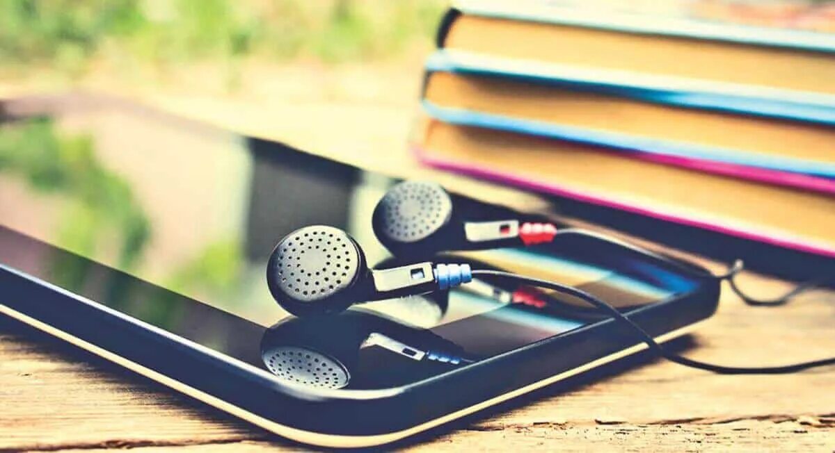 Какую книгу можно послушать