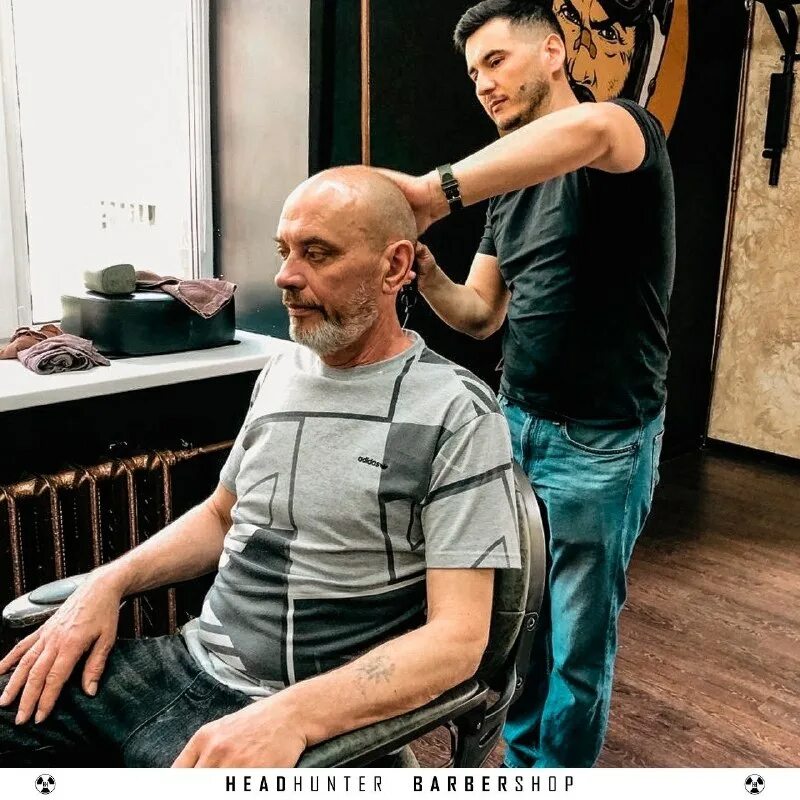Хэд хантер ярославль барбершоп. Барбершоп хантер. Барбершоп хантер. Headhunter парикмахерская егорьевск. Барбершоп хантер.