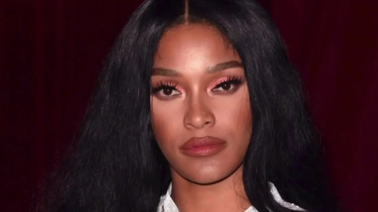 Joseline hernandez speed up. Джозелин эрнандес. joseline. joseline hernandez фото. джозелин эрнандес шоу.