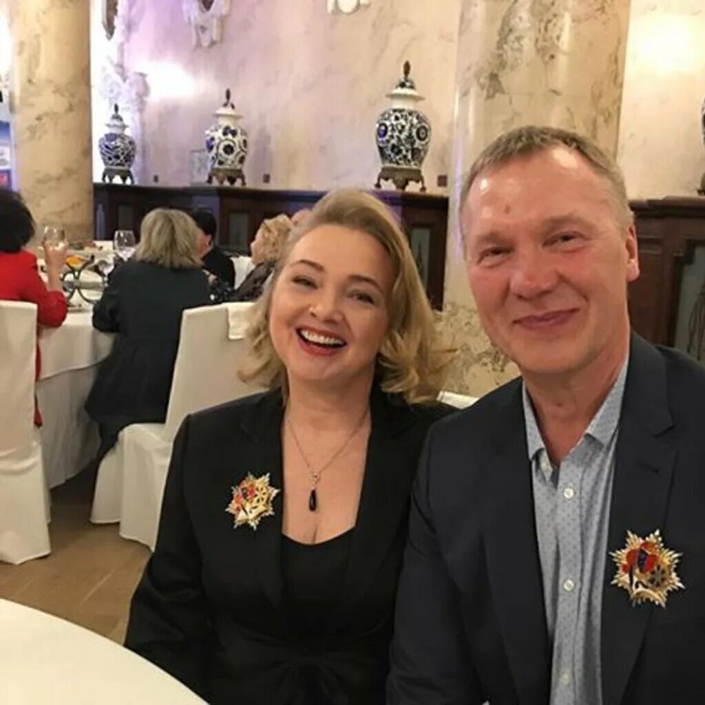 Журавлев жена. Журавлев жена. Журавлев актер и его жена. Журавлев жена. Журавлев жена.