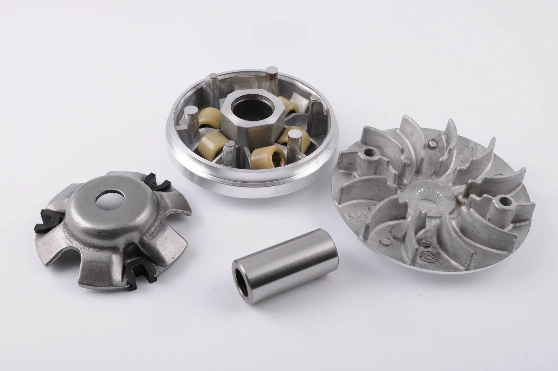 Вариатор скутера 139qmb 4т. Спортивный вариатор на скутер 80 кубов. Вариатор передний 4т stels-125/150. Вариатор 4т. Вариатор передний 4t gy6 50 suny.