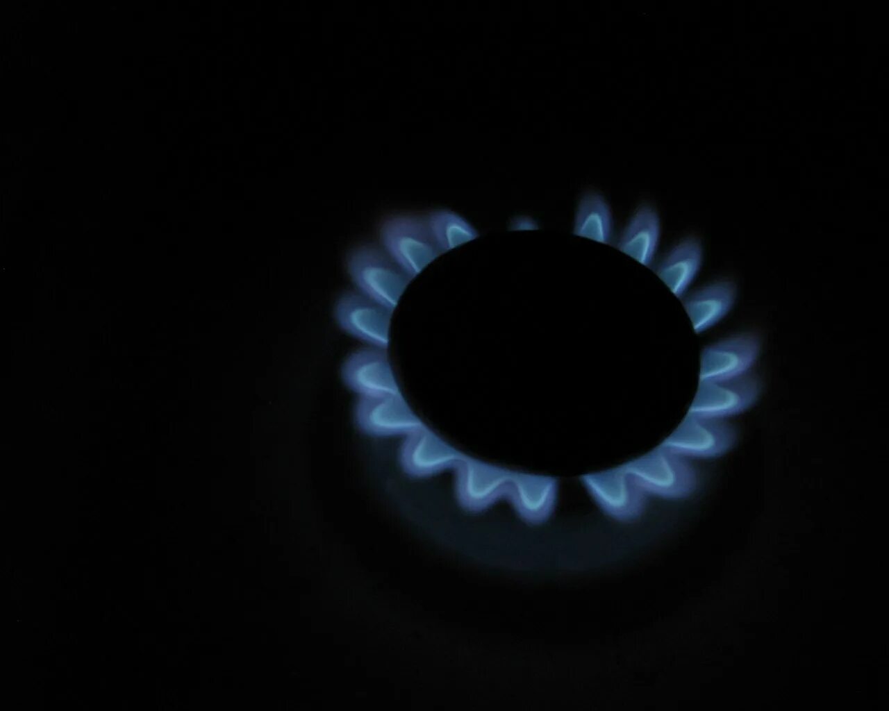 в бытовой газ добавляют специальное вещество чтобы