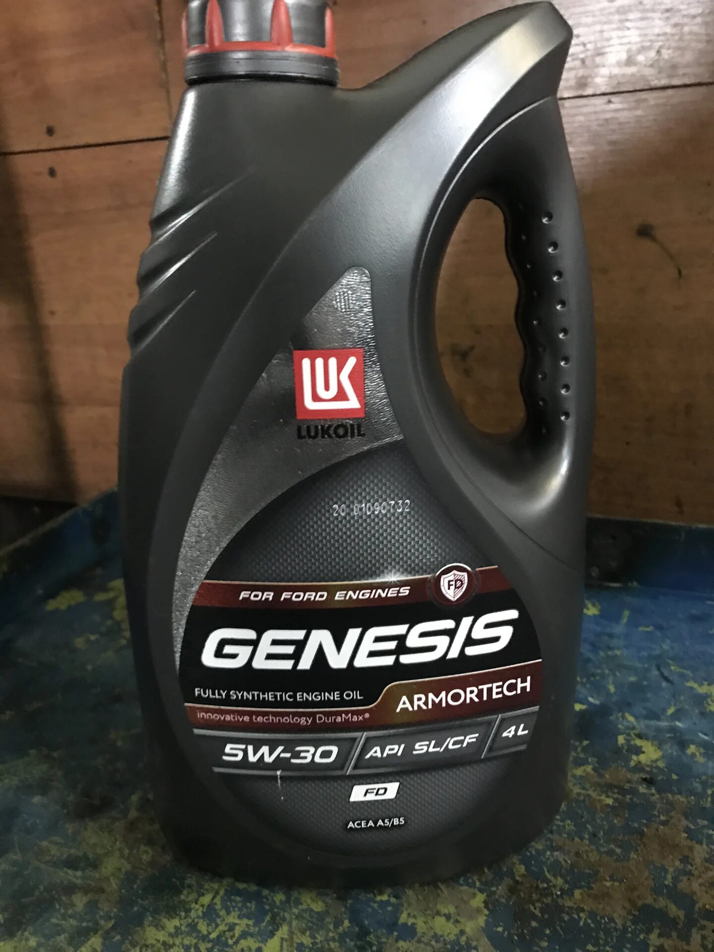 Лукойл Дженезис 5w-30. Genesis Armortech 5w-30. Lukoil Genesis Armortech 5w-30 Ford Focus. Лукойл Genesis Armortech 5w-30 Ford.