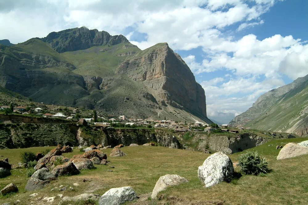 Турбазы чегем и башиль. Турбаза башиль. Ущелье башиль. Ташлы-тала кабардино-балкария турбаза. Поселок турбаза башиль.
