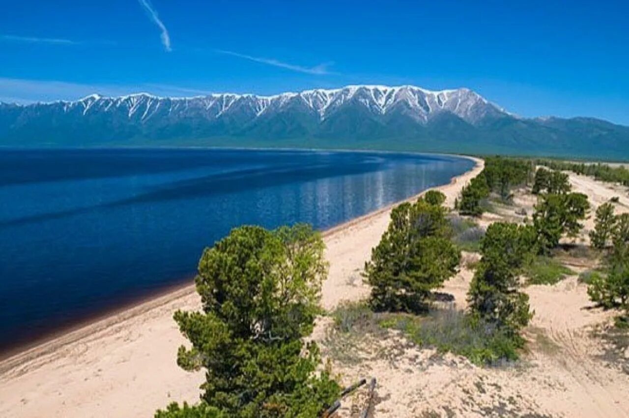 Поселок усть баргузин байкал. Чивыркуйский залив пляж. Усть баргузин байкал. Усть баргузин природа. Усть баргузин мягкая карга.