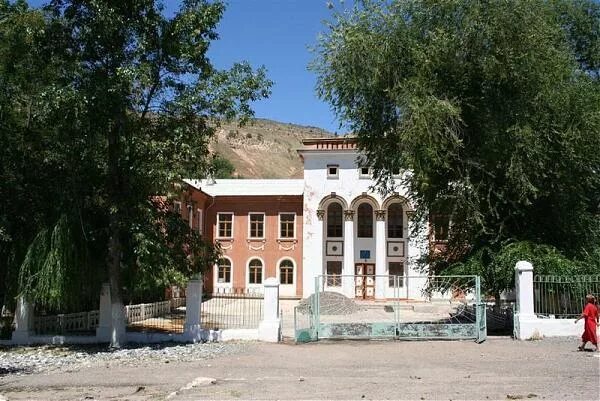 Майли-сай киргизия. Майли сай город. Майли сай город. Майли суу киргизия. Киргизия город малысай.
