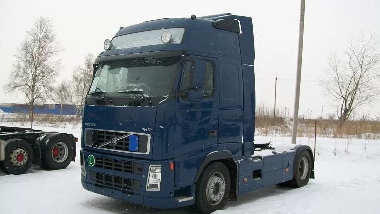 Тягач вольво бу на авито седельный купить. Седельный тягач Volvo fh12. Тягач Вольво fh12. Volvo FH 2004. Volvo fh12 2004.