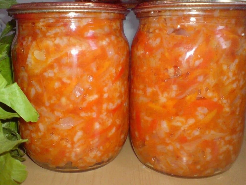 Перец с рисом на зиму. Салаты на зиму. закуска с рисом на зиму. салат на зиму с капустой и овощами. салат с рисом на зиму.