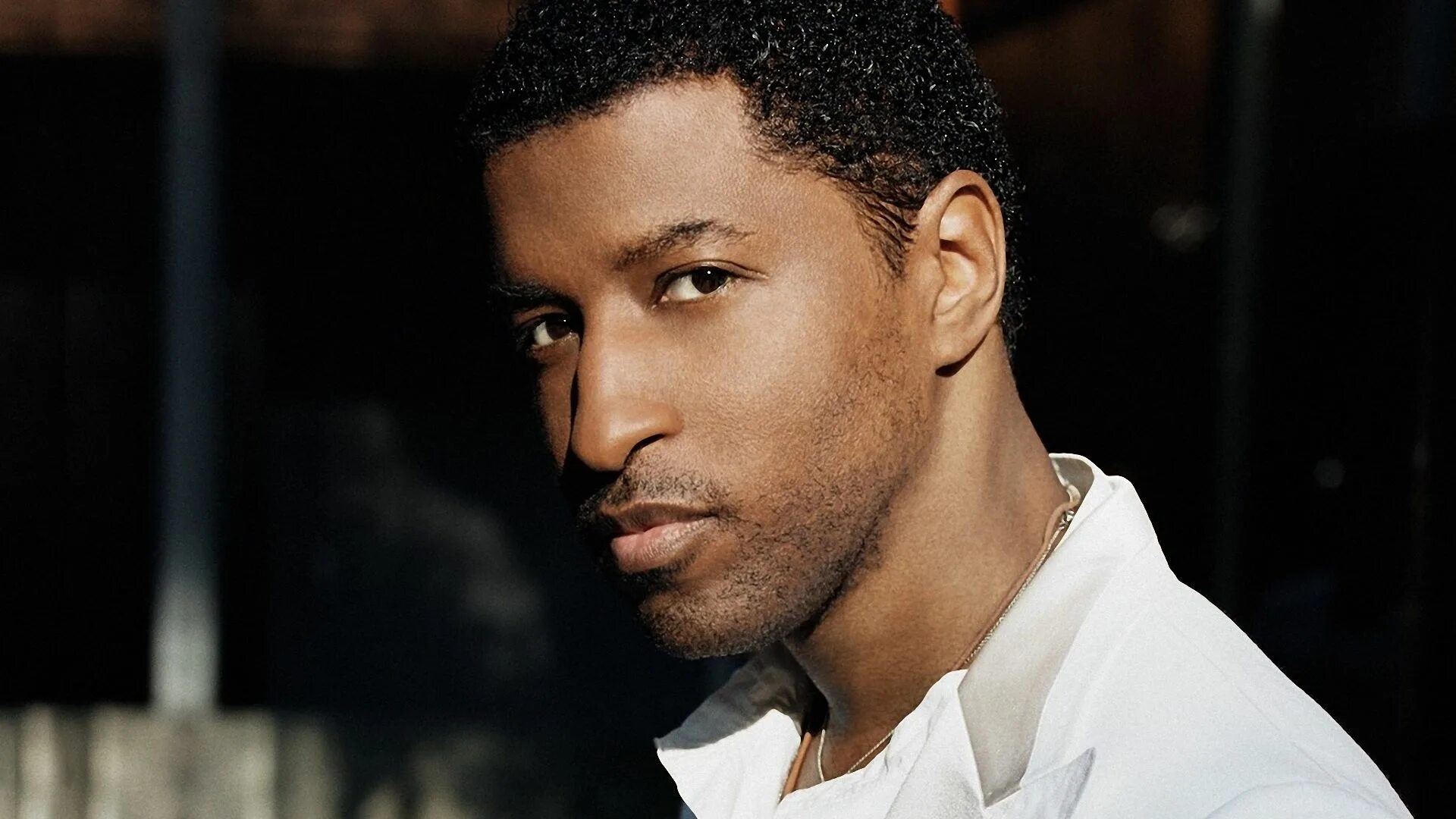 Кеннет бэбифэйс эдмондс. Брайан эдмондс. kevon edmonds. baby face певец. kenneth brian edmonds.