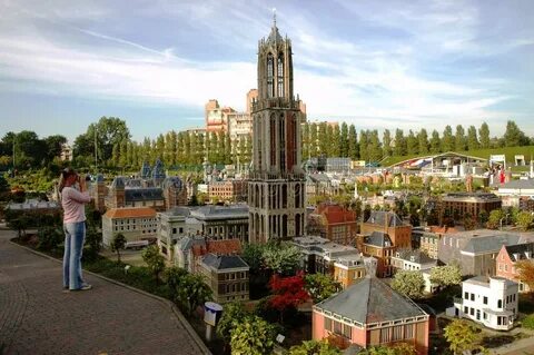 Holland city