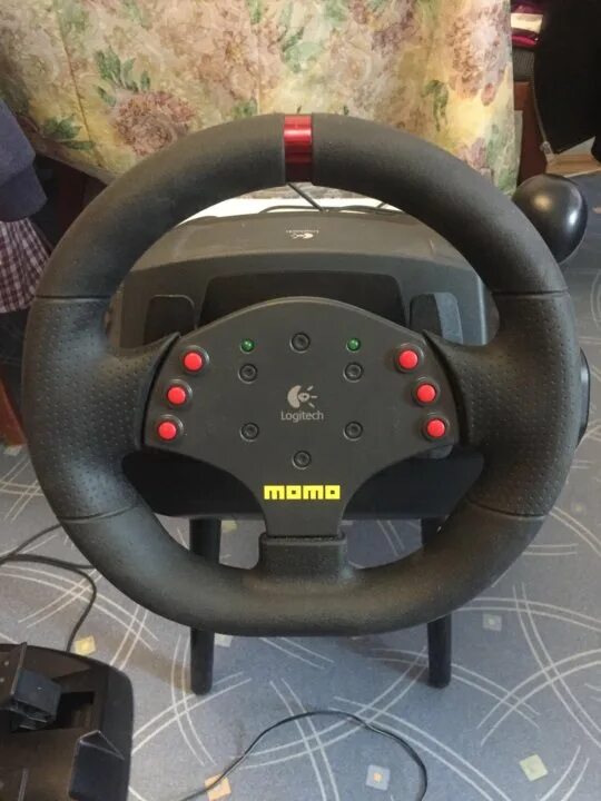 Momo racing force. Руль Logitech Momo Racing Force. Logitech Momo Racing Force feedback Wheel. Руль Logitech Momo Racing Force feedback Wheel. Руль игровой Logitech Momo Racing Force feedback.