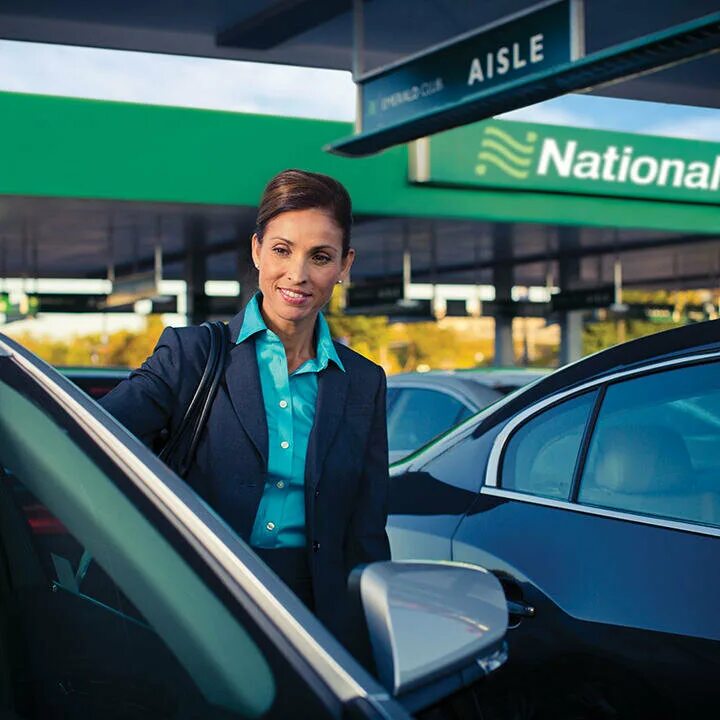 National car. National rent a car. прокатные машины организации. National car rental лого. Orient rent car табличка.