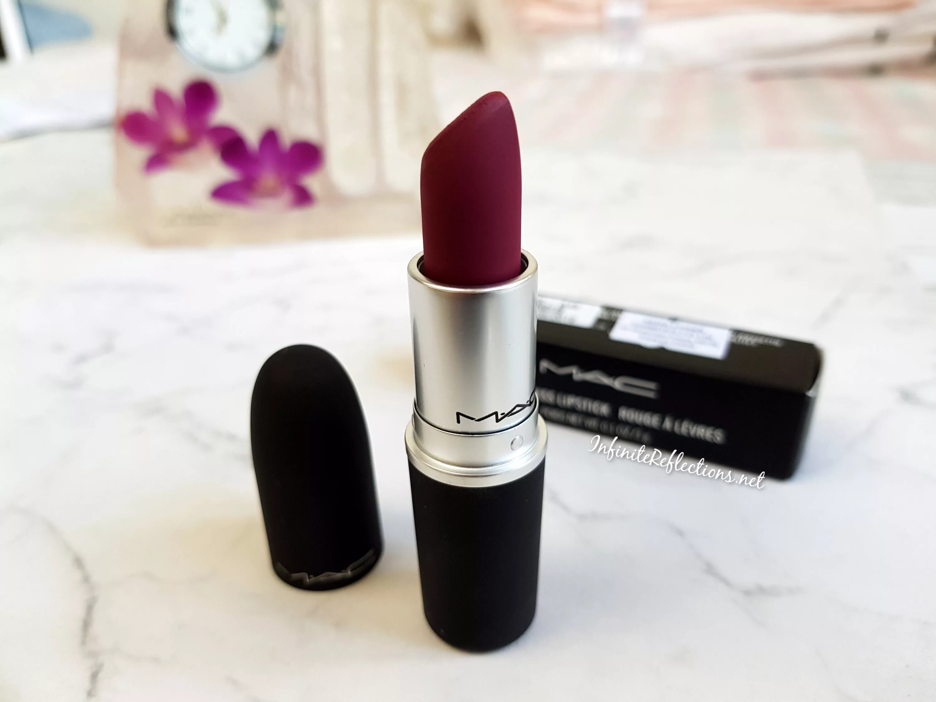 Mac brunt spice помада. Линейка помад mac burning love. Burn mac. Помада mac retro matte liquid lipcolour. Burn mac.