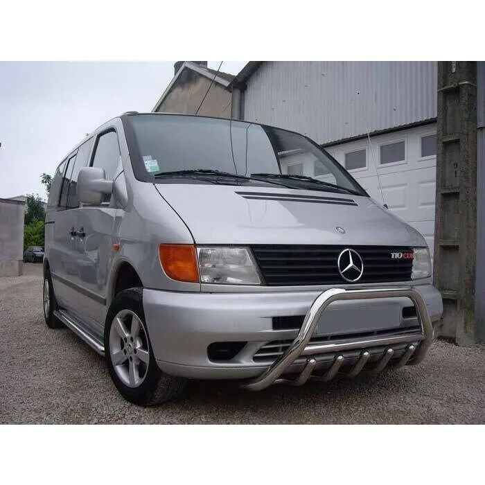 Авито купить мерседес вито 638. Мерседес Вито 638. Mercedes Benz Vito 638 с кенгурятником. Кенгурятник Вито 638. Мерседес Вито 1996-2003.