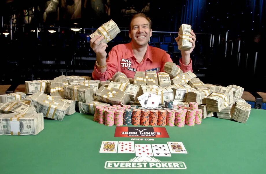 Джекпот в покере