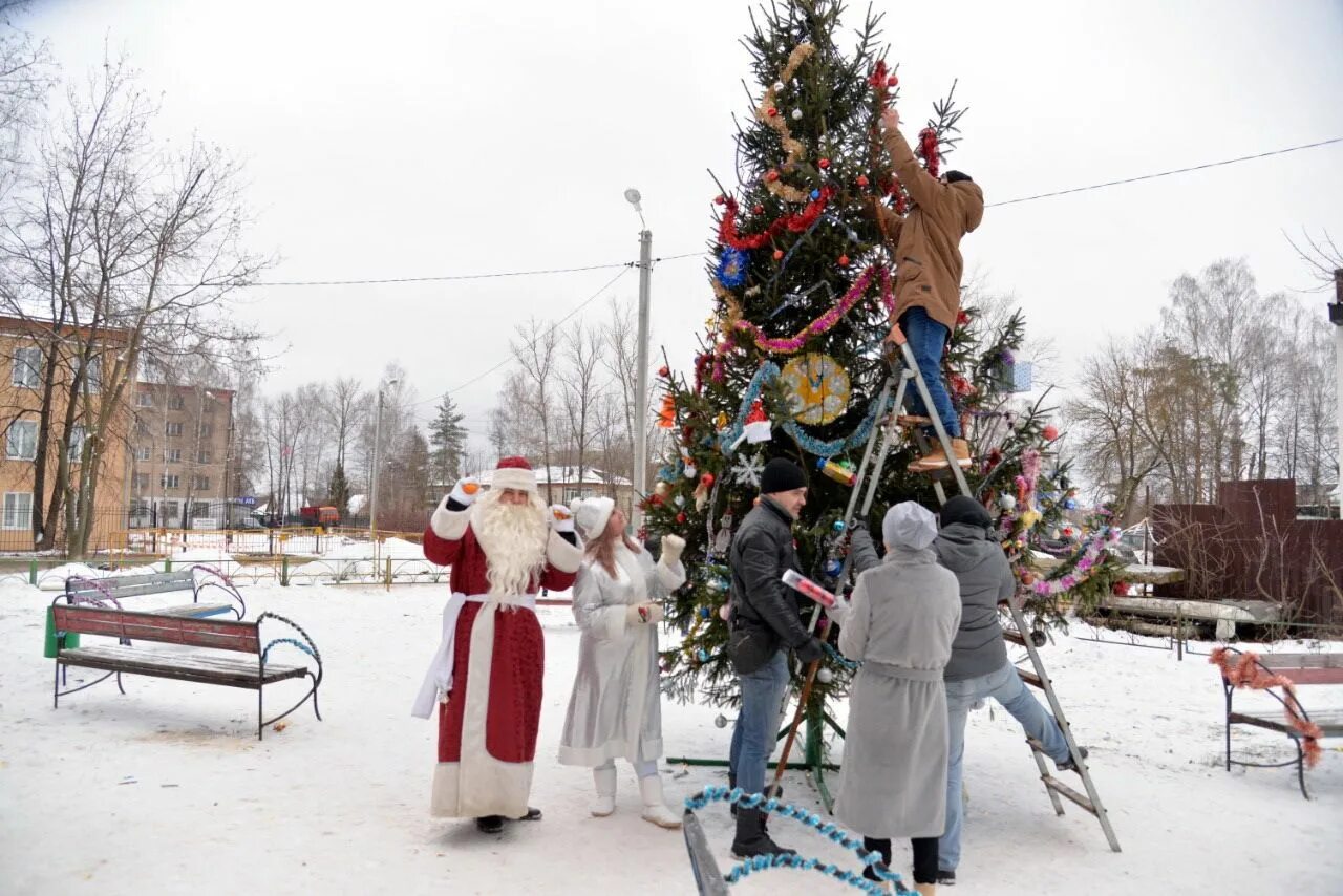 новогодние представления в сергиевом посаде. театральный ковчег новогоднее представление. афиша дк гагарина. новогодние представления в сергиевом посаде. театральный ковчег новогоднее представление.