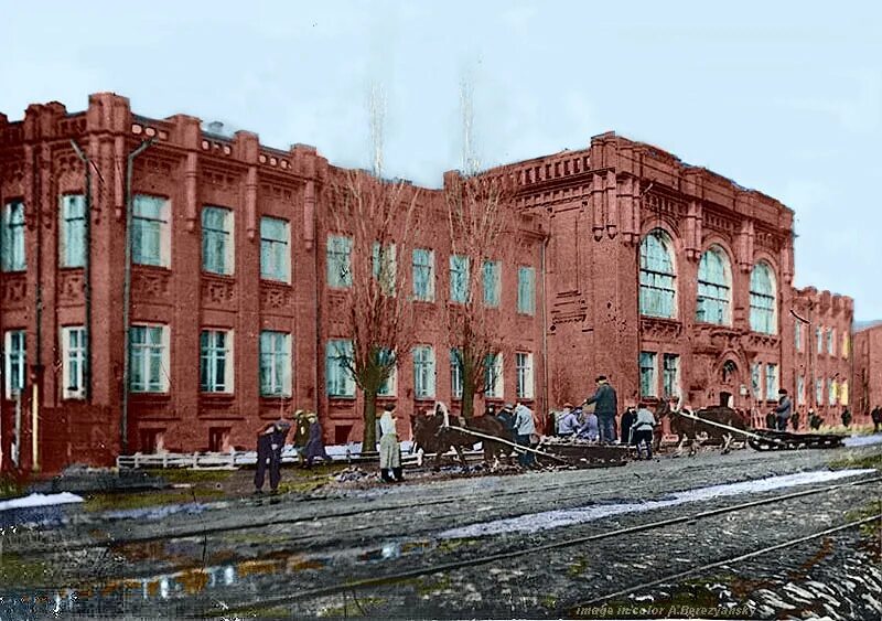 революции, 8. механико техническое училище воронеж. дом пентагон воронеж. воронеж штаб армии проспект революции. штаб 20 армии воронеж.