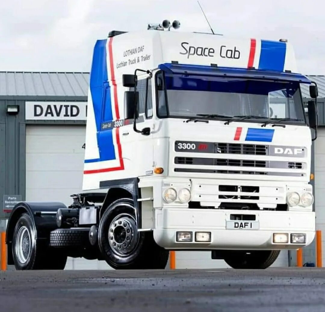 Daf space cab. Daf space cab