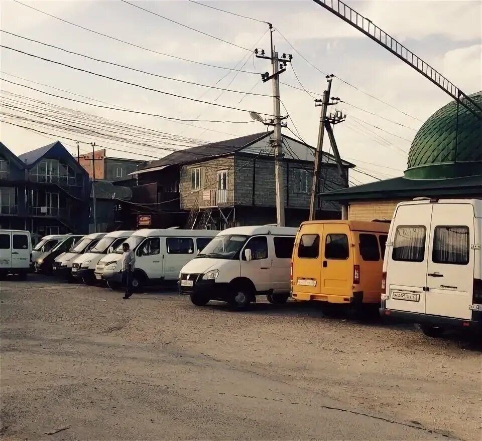 Жд станция кизилюрт. Жд станция хасавюрт. Станция кизилюрт. Жд вокзал хасавюрт. Жд вокзал туапсе пасс.