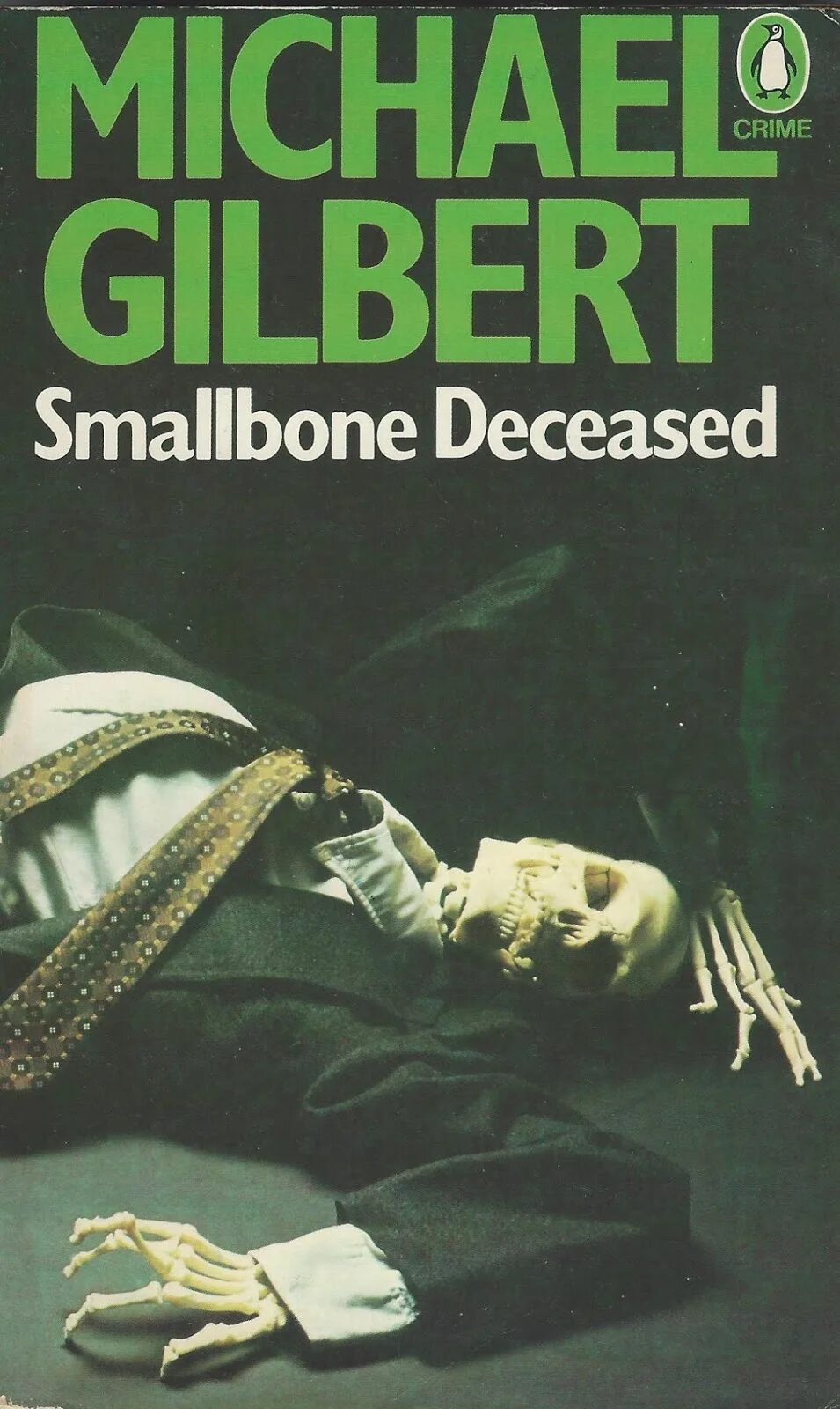 Слушкинвсем аудиокниги слушать. Michael Gilbert. Гилберт книги. Старый бедняга Автор книга.