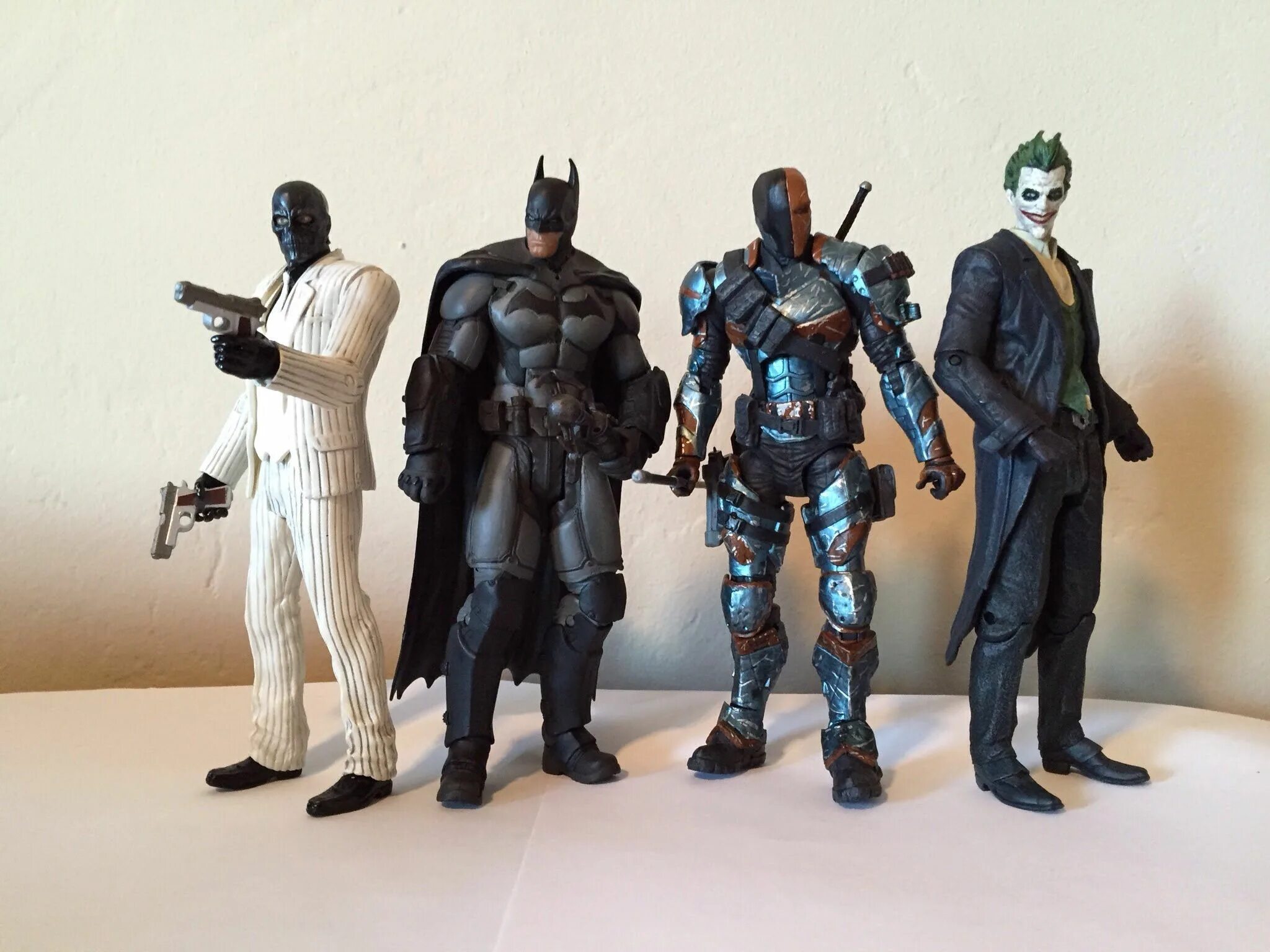 Блэкгейт готэм. Моды на бэтмен аркхем сити. Batman: arkham city (2011). Arkham black. Arkham black.